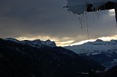 Salita pomeridiana ai Campelli di Schilpario e al Campioncino con discesa al tramonto il 23 febbraio 09  - FOTOGALLERY